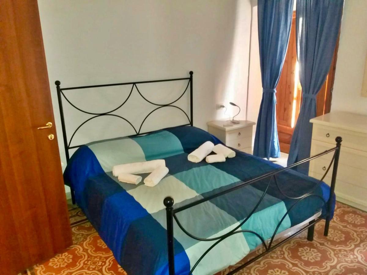 Il Terrazzino Iglesias Bed & Breakfast Eksteriør bilde